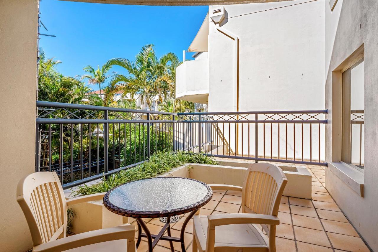 Golden Riviera Absolute Beachfront 4*